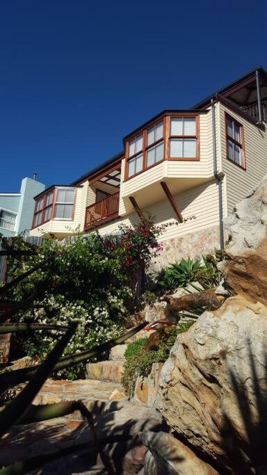 18 Steps - Seaside Cottage With Breathtaking Views 케이프타운 외부 사진
